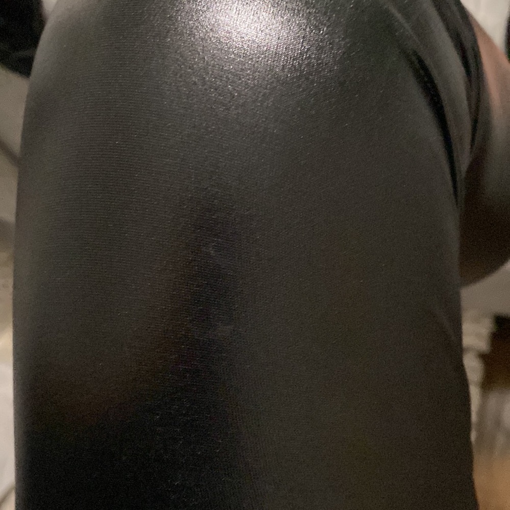 NWT Black shiny leggings - Picture 5 of 5